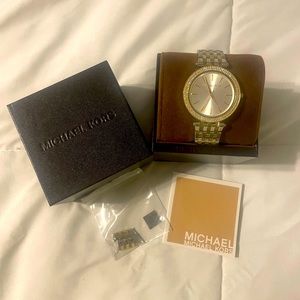 EUC Michael Kors Watch